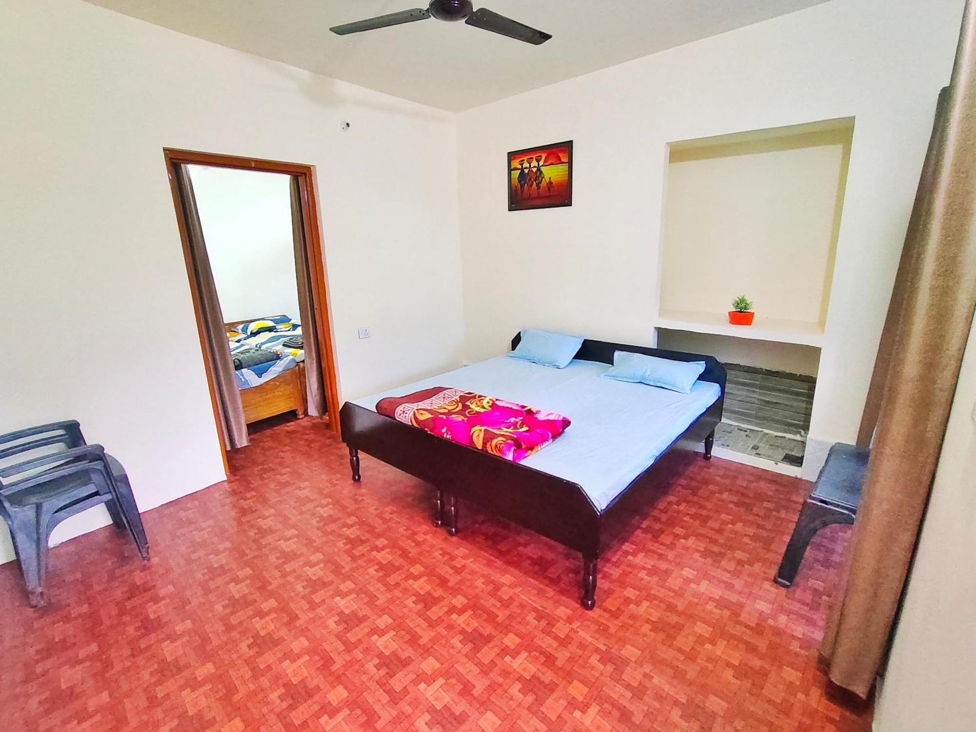 Alaknanda Homestay Karnaprayāg Szoba fotó